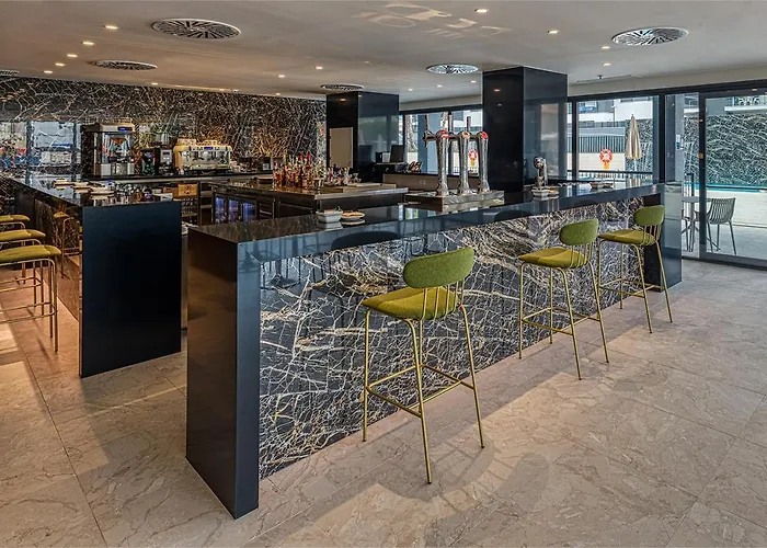 Senator Hotel 4*