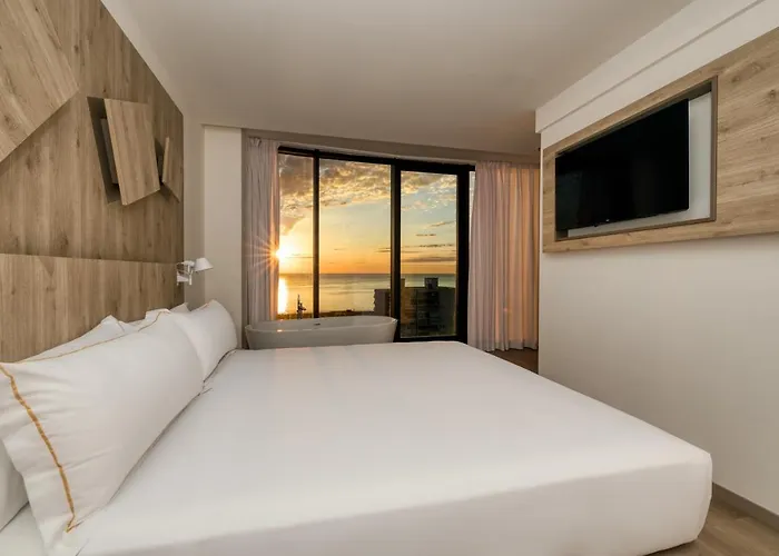Senator Hotel