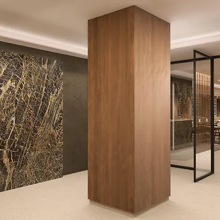Hotel Senator 4*