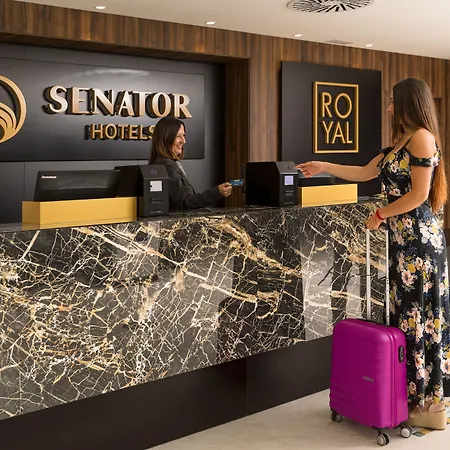 Senator Hotel 4*