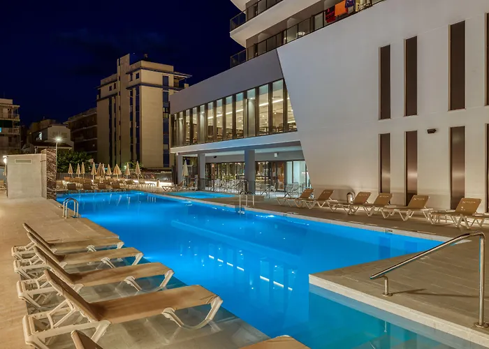 Senator Hotel 4*